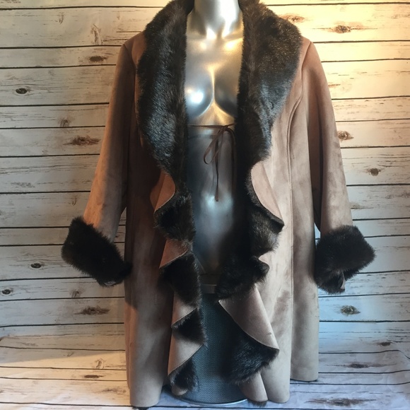 Pamela McCoy Jackets & Blazers - Pamela McCoy Coat Pirate Bell Sleeves Size Large